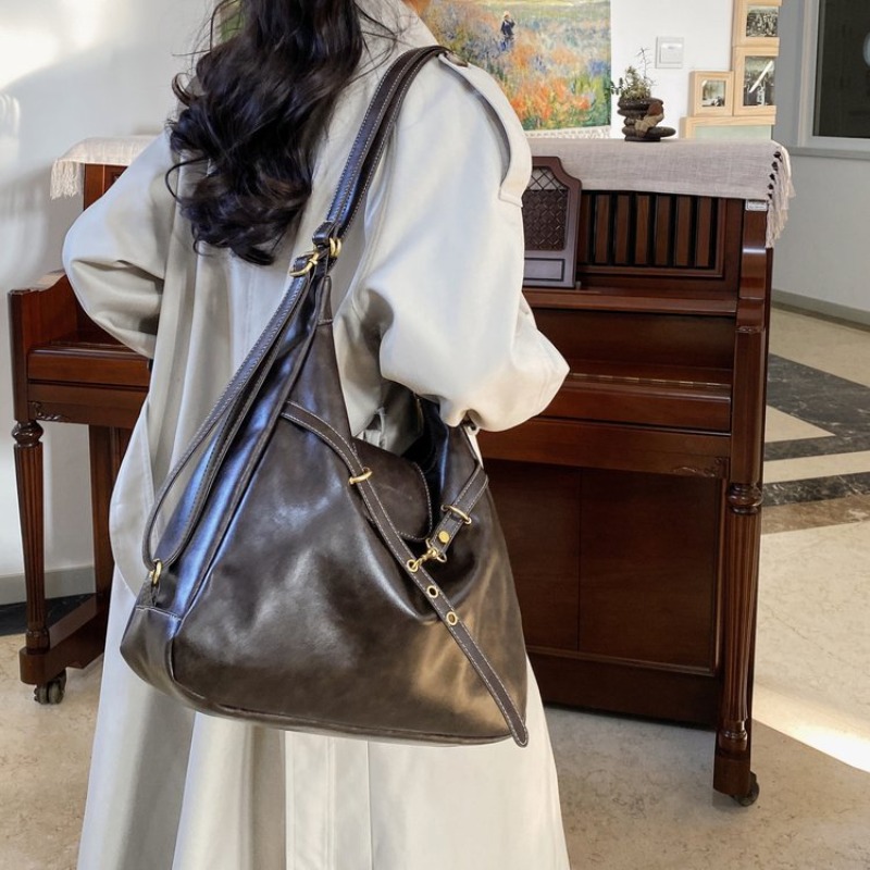Luxury Bags Best - Sac à langer tendance avec logo