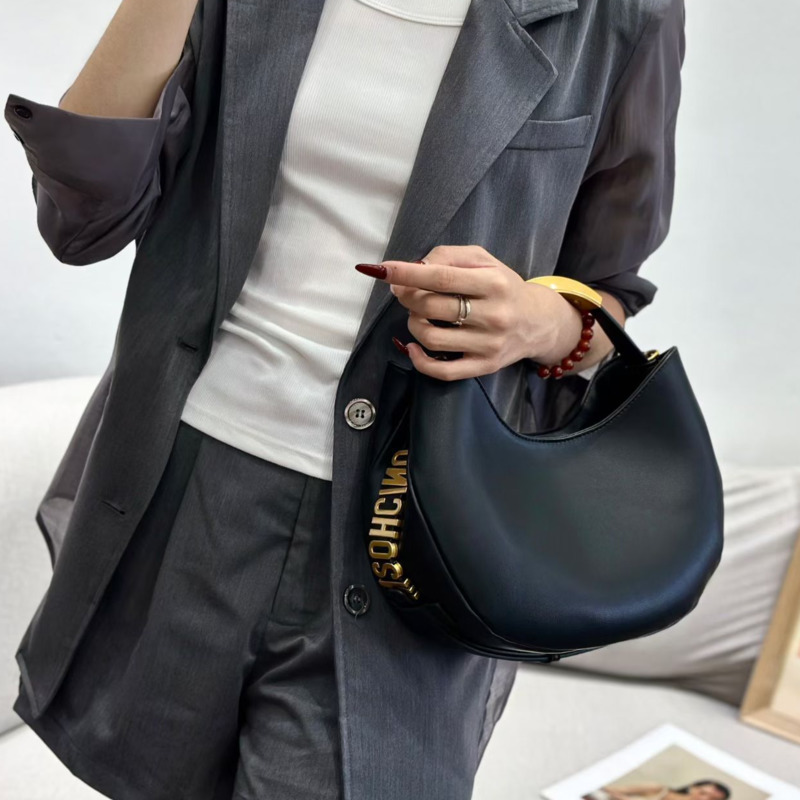 Sac seau demi-cercle pour femm - Luxury Bags Sell avis et prix