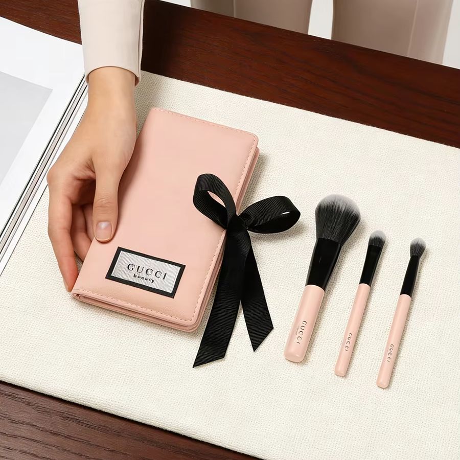 Ensemble de pinceaux de maquil - Luxury Bags Gucci avis et prix