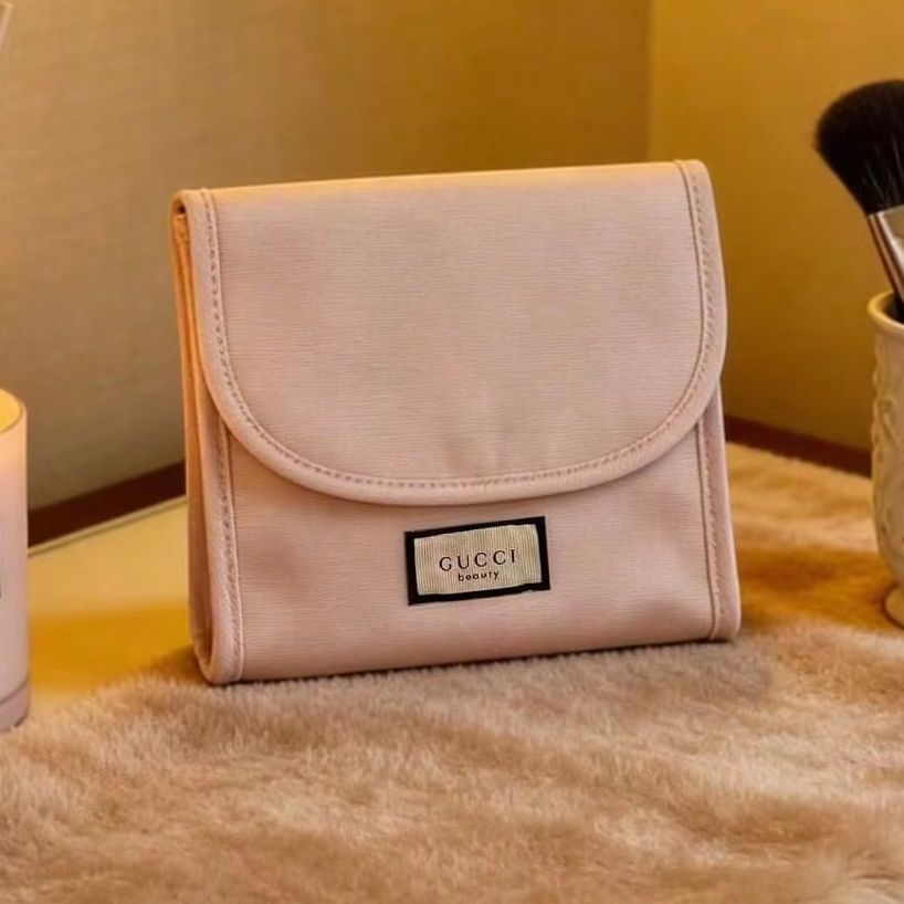 Gucci Pochette de Maquillage R - Luxury Bags Gucci avis et prix